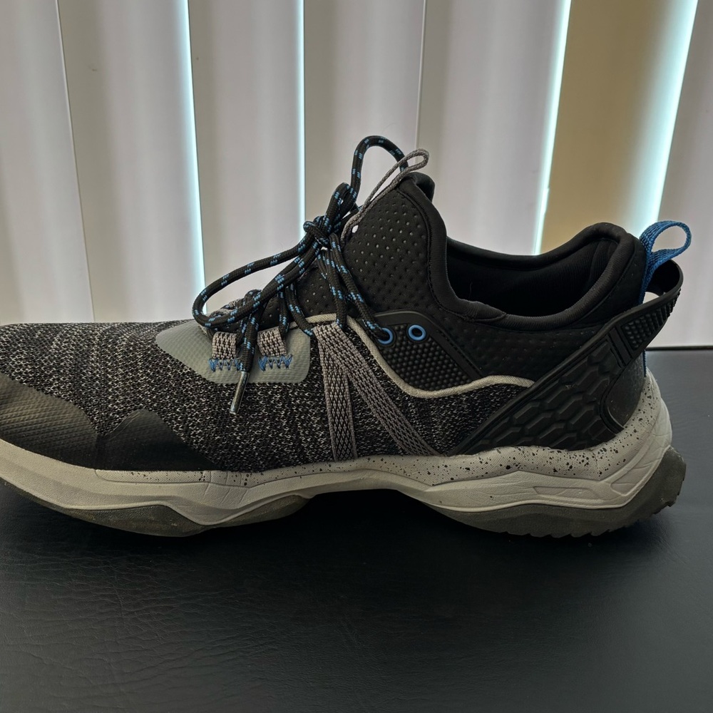Men’s Territory Black, Grey, & Blue Athletic Sneakers 12 - Picture 5 of 16